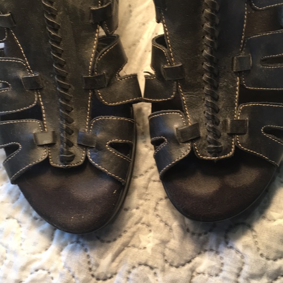 Strappy sandal heels - Picture 3 of 9